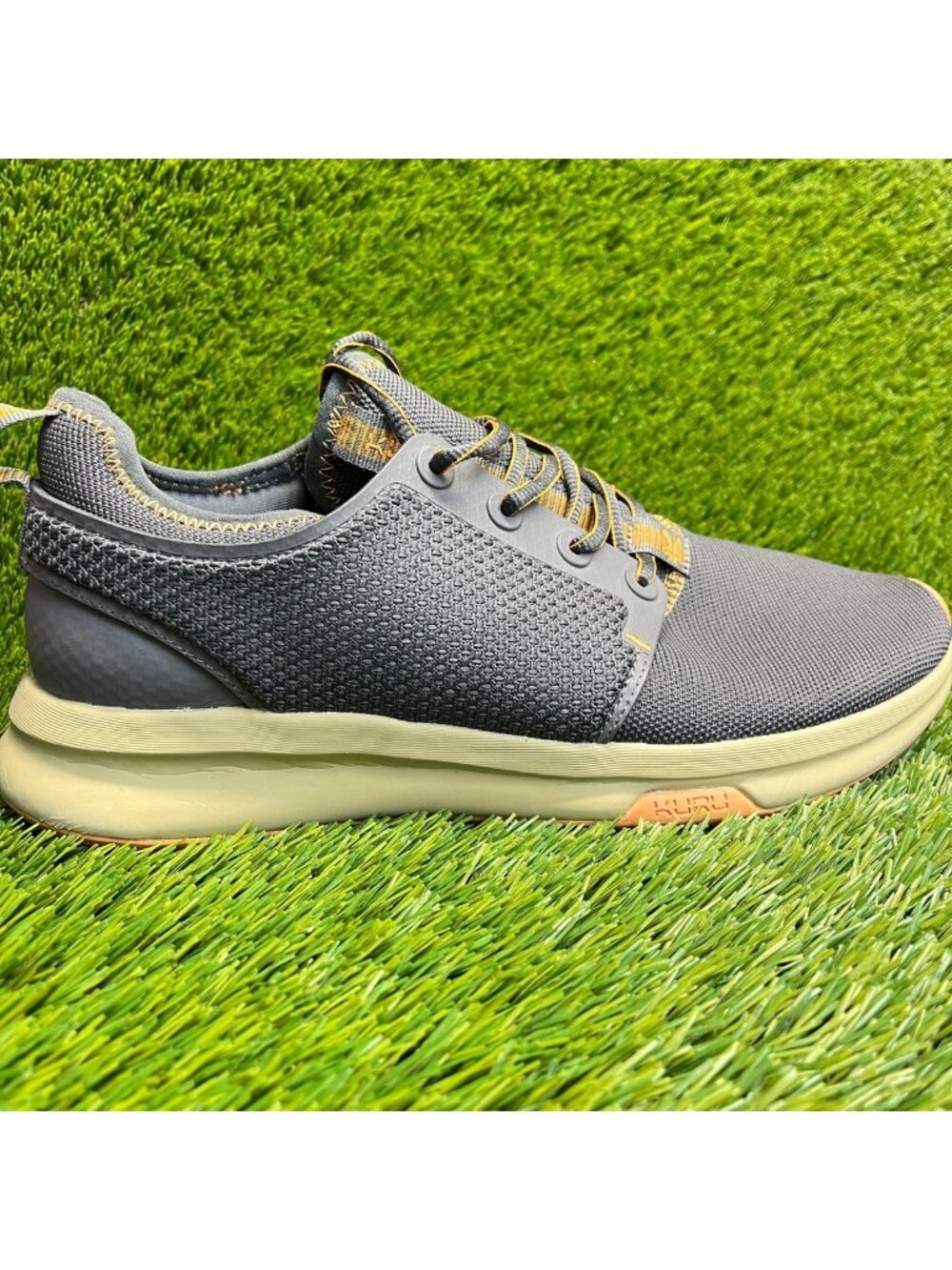 Kuru Atom Womens Size 11.5D Gray Gum Athletic Running Walking Shoes Sneakers